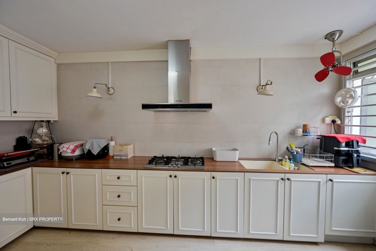 Blk 230D Tampines Street 24 (Tampines), HDB Executive #620634191